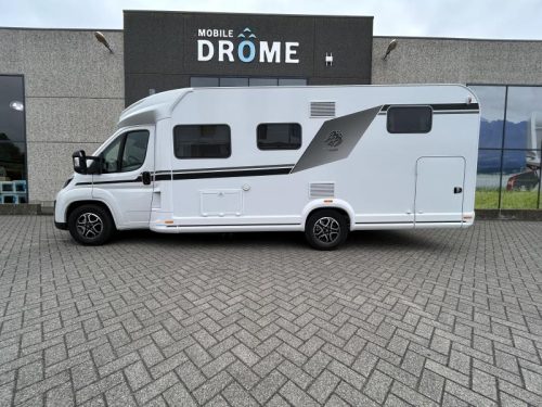 Knaus L!ve Ti 700 MEG Platinum Selection photo: 1