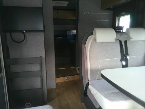Dethleffs Trend I 7057 EB for Sale after rental period photo: 5