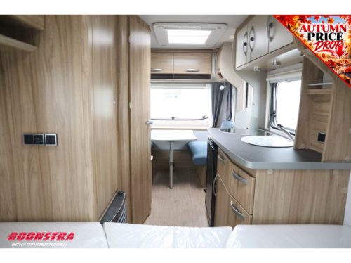 Eriba Nova Light 442 Awning Single beds Dinette 1600kg NEW / NEU photo: 18