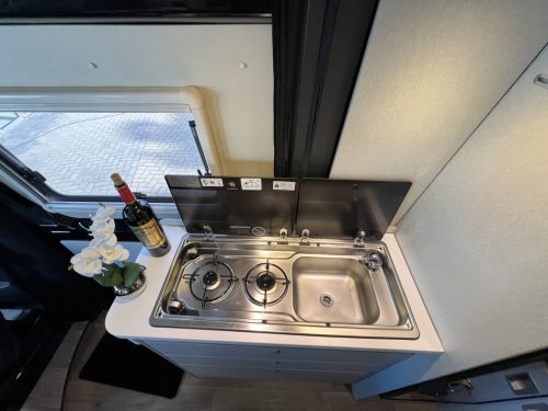 Hymer Free 600S AUTOMATIC TRANSVERSE BED + POP-TOP ROOF 360 CAMERA POP-TOP ROOF photo: 7