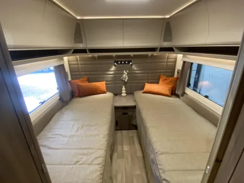 Kabe Royal 560 GLE Model 2027 Foto: 19