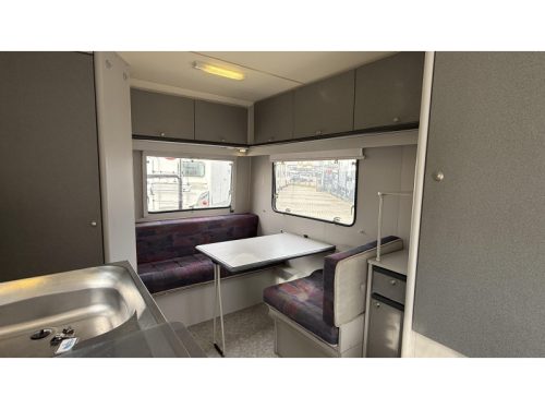 Beyerland Sprinter 430 TM Sitzgruppe Festbett Toilette Foto: 1