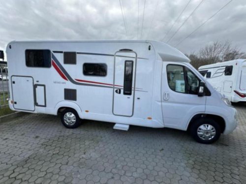 B&uuml;rstner Nexxo Van T 690 G CAMAS INDIVIDUALES + 3.650 KG. foto: 2
