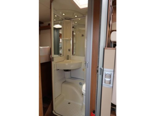 Knaus VAN Ti 550MD |Only 68379KM!|VERY NEAT|Dish/TV / Inverter photo: 13