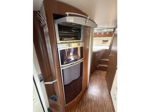 Hymer S 790 150 hp very luxurious version French bed + pull-down bed xxl fridge oven awning leather air conditioning camera tv electric dish tv large garage photo: 21