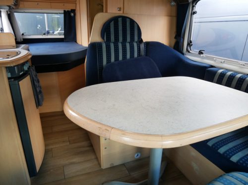 Dethleffs H 5940 Esprit, French bed, Garage photo: 8