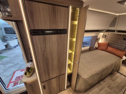 Kabe Safir 600 TDL E2 2.3 Single beds photo: 19