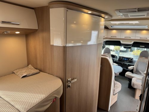 Carthago C-Tourer T 143 LE -300 Ah-Automatik-Klimaanlage Foto: 12