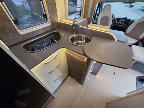 B&uuml;rstner Lyseo Privilege TD 690  Foto: 10