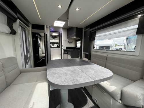 Challenger Etape Edition 270 Single beds/Automatic! photo: 7
