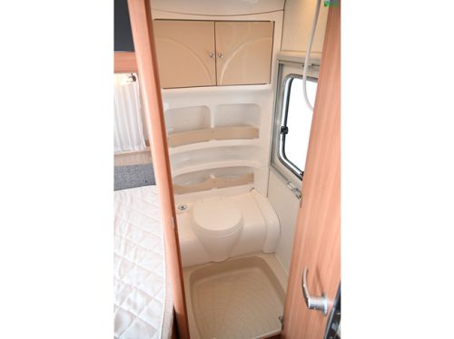 Hobby De Luxe 460UFe photo: 20