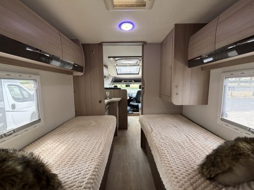 Challenger Genesis 377 EURO 6 SINGLE BEDS DIESEL HEATER photo: 11