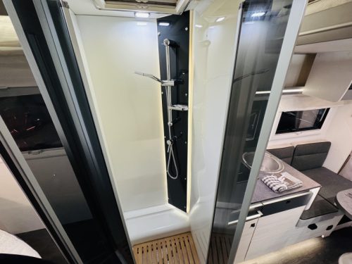 Challenger Graphite Ultimate 328 Automaat Queensbed Foto: 18