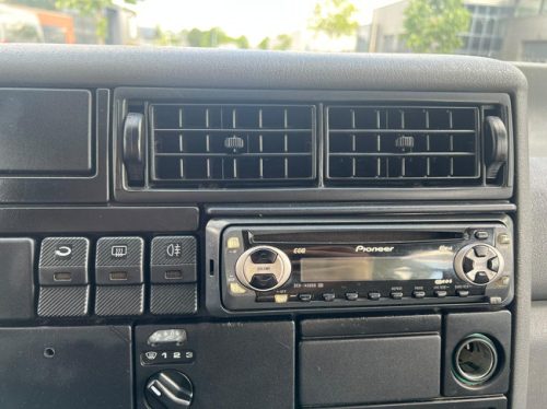 Volkswagen Transporter Wohnmobil | Schlafdach | Kassettenmarkise | Anh&auml;ngerkupplung Foto: 19