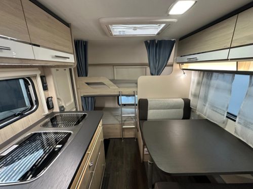 Caravelair Antares Style 476 Family photo: 21