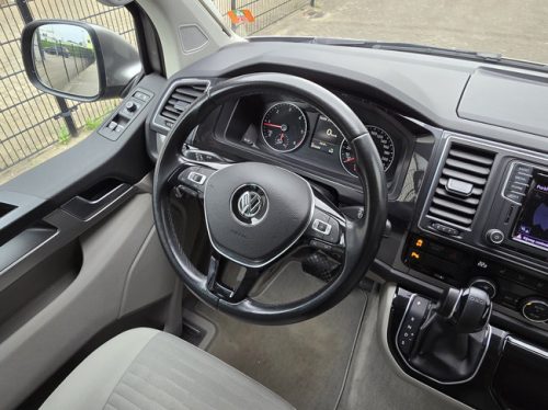 Volkswagen CALIFORNIA OCEAN VAN CONVERSION 150 HP AUTOMATIC ELECTRIC POP-TOP ROOF DETACHABLE TOW HITCH PARKING HEATER SEAT HEATER photo: 15