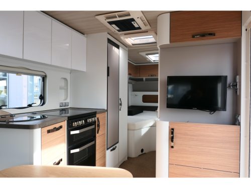 Eriba Nova 530 Einzelbett sehr luxuri&ouml;s Foto: 11