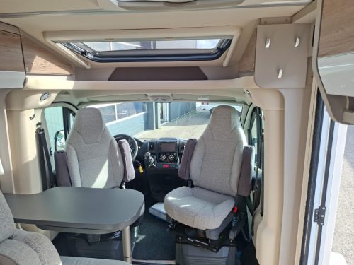 Hymer Exsis-T 374 6m. Einzelbetten kompakt Foto: 6