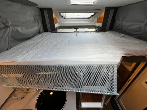 Camping-car Etrusco T 7300 SB, 4 personnes photo : 13