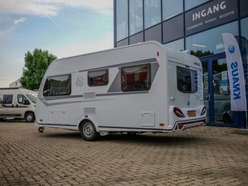 Knaus Sudwind 450 FU CIRCULAR SEATING, MOVER, AWNING photo: 2