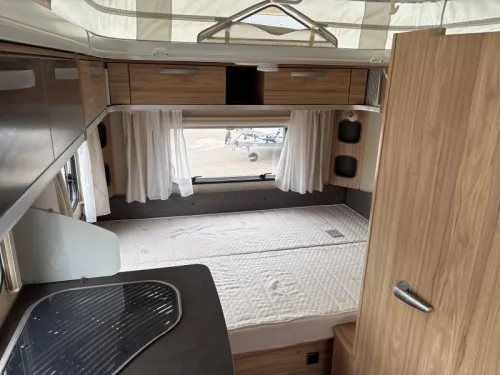 Eriba Feeling 425 Mover/Thule awning photo: 8