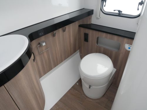 Hobby Excellent Edition 540 WLU mover, awning, air conditioning photo: 14