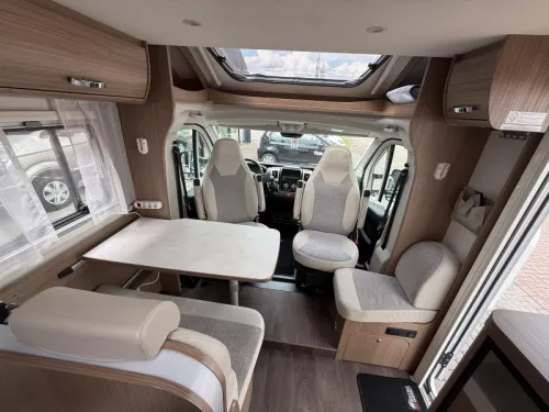 Carado Emotion T 338 Single Beds Pop-top roof 2020 photo: 9