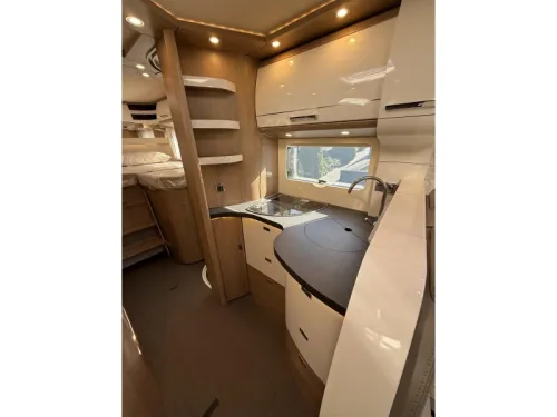 Carthago C1-Tourer 149 LE - MERCEDES-SINGLE BEDS photo: 11