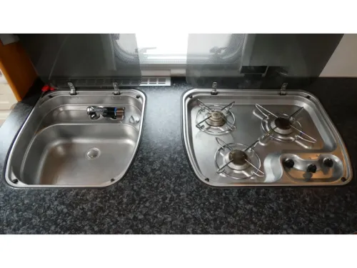 Dethleffs Beduin 510 V Thule Dachmarkise Foto: 10
