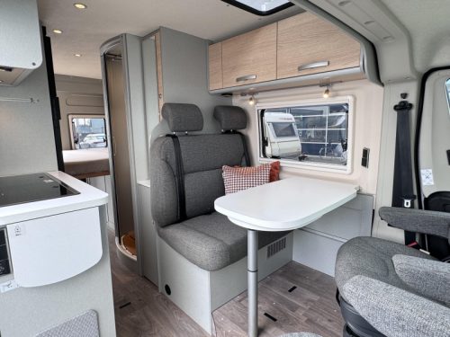 Hymer Free 600 - 4 person - photo: 8