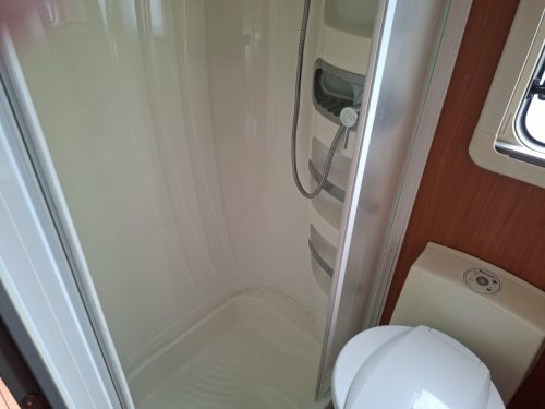 Giottiline Therry 45 T luxuri&ouml;ser und ger&auml;umiger Alkoven f&uuml;r 5 Personen Foto: 16