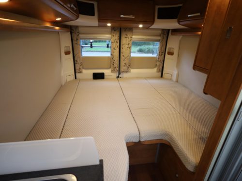 Malibu Van 600 LE niedrige Einzelbetten Foto: 8