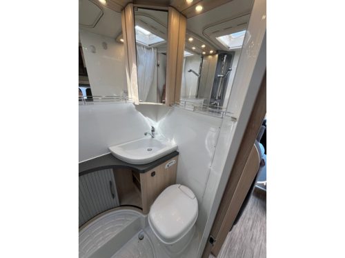 Hobby Siesta V65 Ge V Edition Aut. 2x Airco/Enkele bedden/Alko Levelsysteem foto: 22