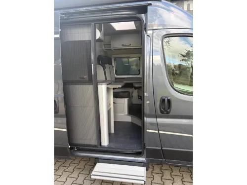 Weinsberg CaraBus 600 ME Compact with single beds photo: 18