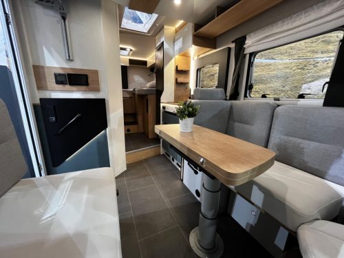 Pilote Atlas A690GJ Wohnmobil, L&auml;ngsbetten Foto: 4