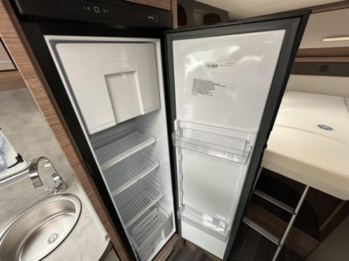 Knaus L!ve I 650 MEG LENGTE BEDDEN  AUTOMAAT foto: 12