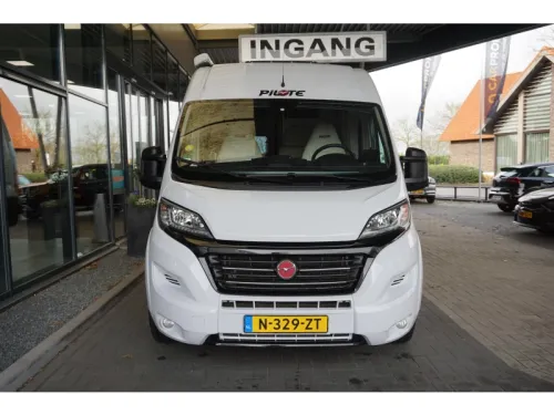 Pilote V 600 F Automatic - Towbar photo: 10