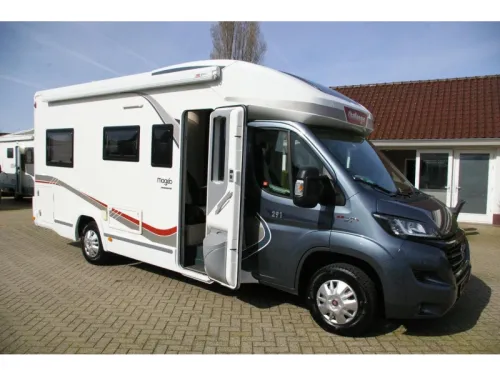 Challenger Mageo 291 Cruise Edition Top layout, 2x Drop-down bed. photo: 4
