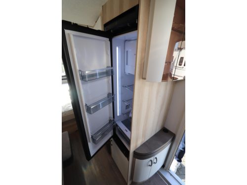 Hobby De Luxe 460 SFF MODEL 2027 - 577  photo: 16