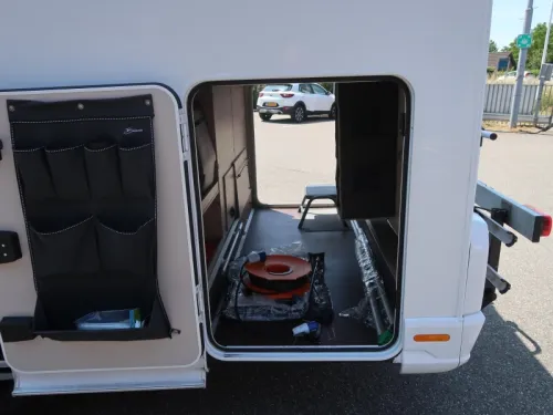 Knaus L!ve I 650 MEG AUTOMAAT 160 PK AIRCO  Foto: 18