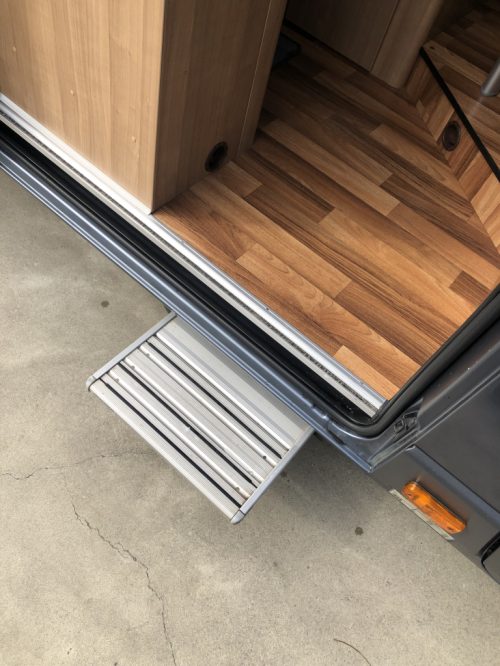 Hymer Yellowstone 649 SINGLE BEDS photo: 18