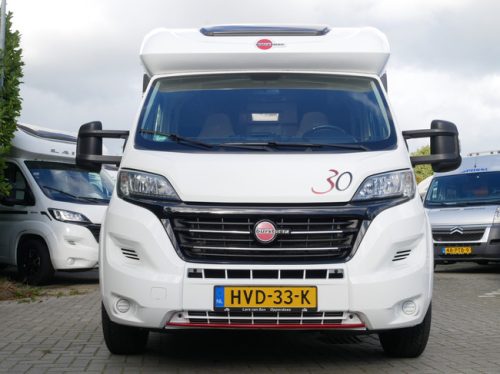 B&uuml;rstner Ixeo IT 726 G, Automatic, Single beds, Pop-top roof, XXL Garage photo: 1
