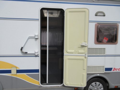 Dethleffs Camper 440 DB CAMA TRANSVERSAL Y MOVER foto: 19