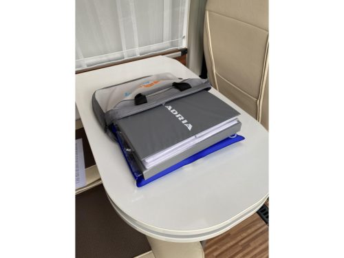 Adria Twin 640 SLX L&auml;ngsbetten wie neu Foto: 23