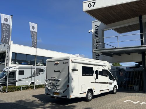 Benimar Cocoon 486 POP-TOP ROOF SPACE SAVER AUTOMATIC TOW HITCH photo: 3