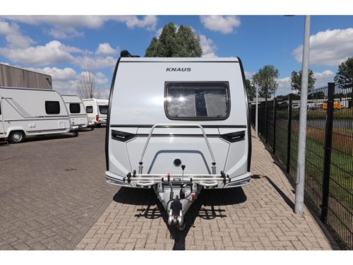 Knaus Sudwind 60 Years 450 FU Awning/ Campovolo Gas photo: 1