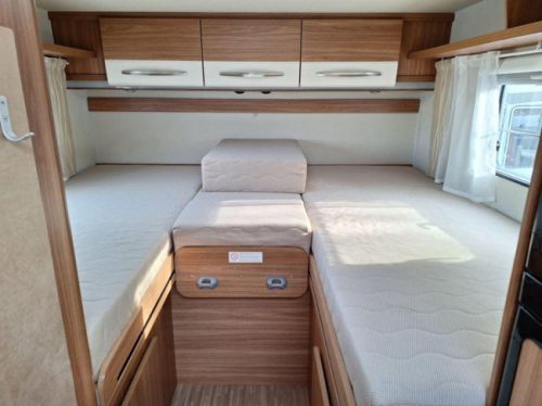 Carado T 448 -XL APARTE BEDDEN+HEFBED foto: 3