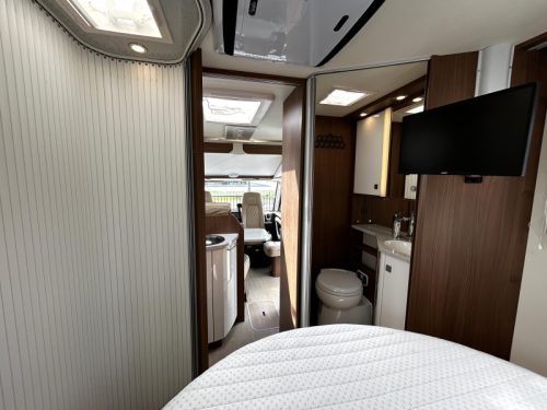 B&uuml;rstner Elegance 695 G Queensbed/Automatic/2016! photo: 8