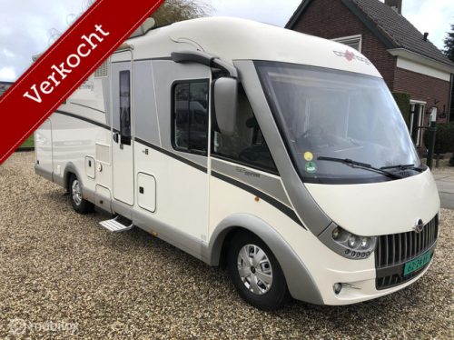 Carthago Chic C-Line I 5.0 QB 180-HP Integrated Queen bed, Drop-down bed, XXL-Garage, Extras New Model 2016