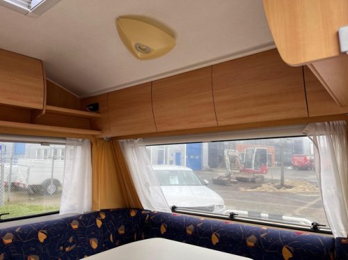 HOME-CAR Racer 45 Spirit | French bed | Dinette | Front bicycle rack | Heater | Refrigerator | Toilet and sink photo: 9